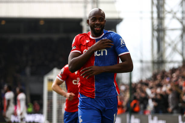 人员更替 人员更替